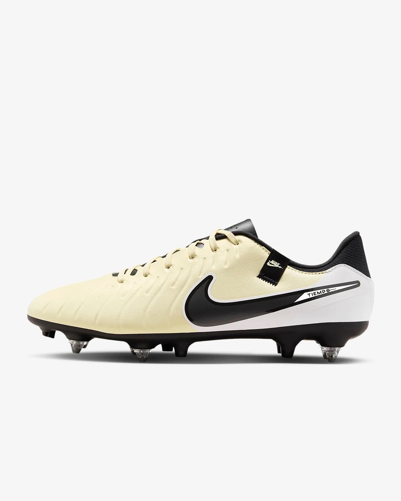 NIKE TIEMPO LEGEND